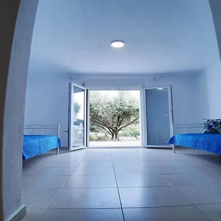 Apartman Trikorfo Apartment, 150m From Sandy Pszakúdia