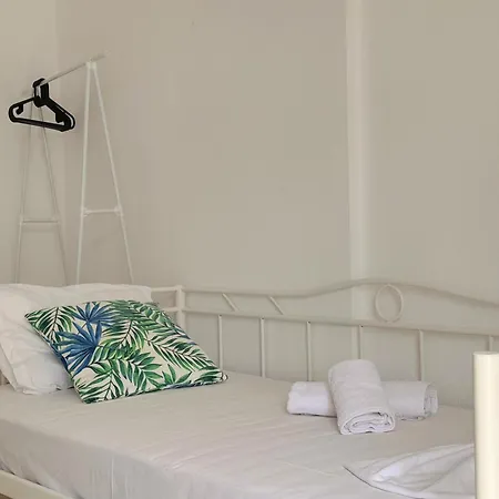 Trikorfo Apartment, 150m From Sandy Apartmán