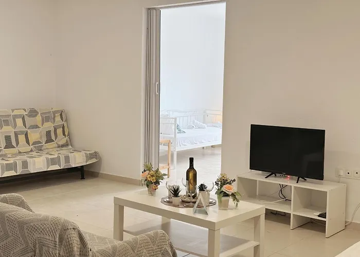 Trikorfo Apartment, 150m From Sandy Apartmán *