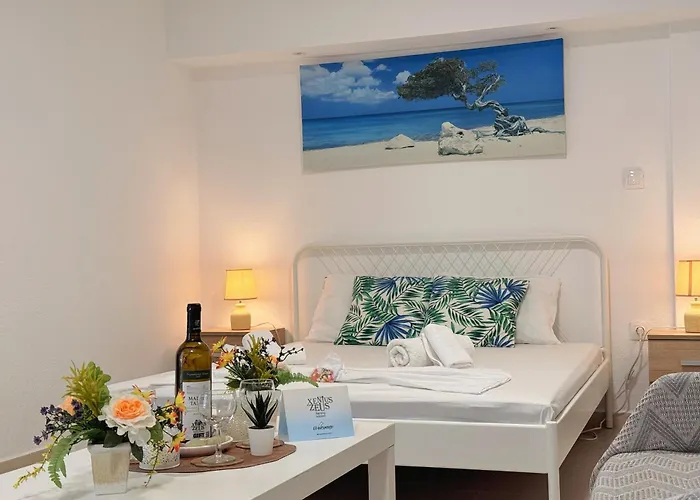Trikorfo Apartment, 150m From Sandy *